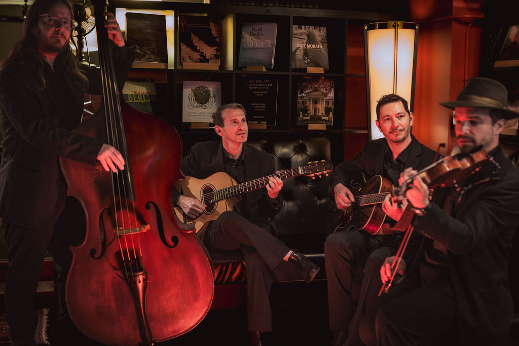 Gypsy Reverie quartet, candlelit performance
